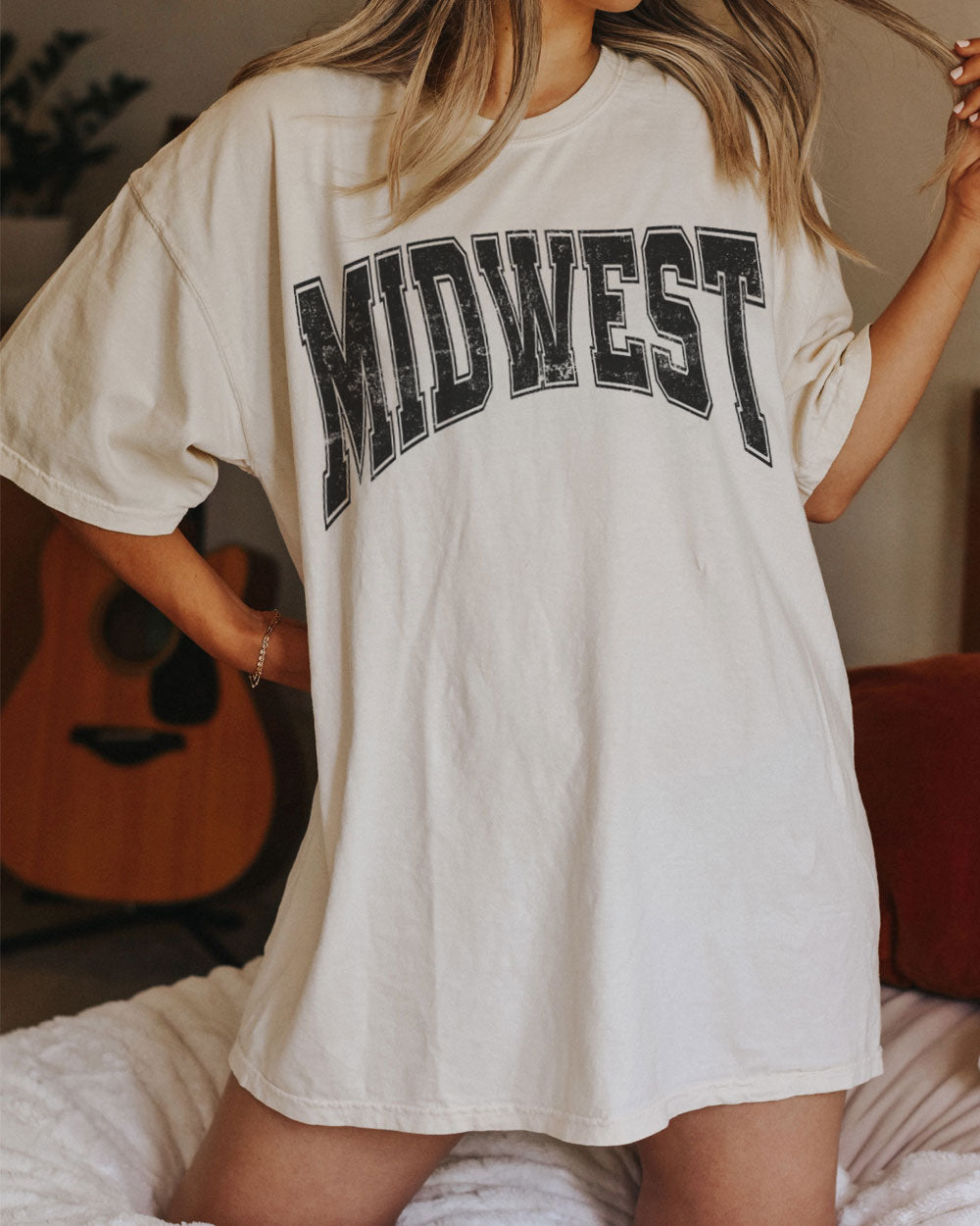 MIDWEST graphic tee