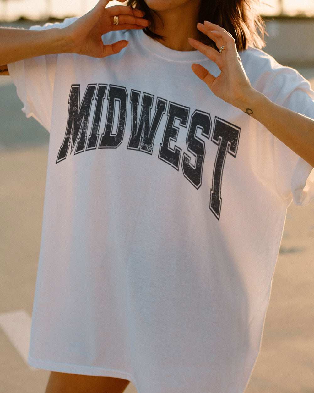 MIDWEST graphic tee