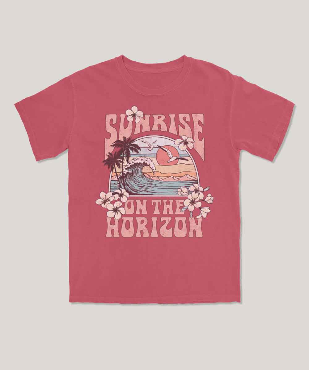 Sunrise on the horizon Graphic tee