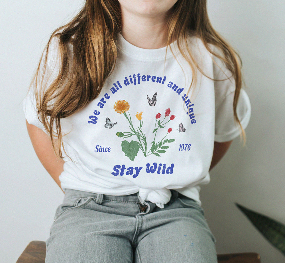 Stay wild kids graphic tee